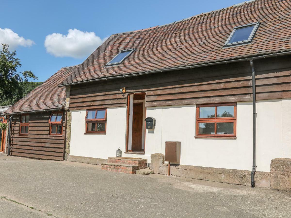 Old Hall Barn 3 Чърч Стретън Екстериор снимка